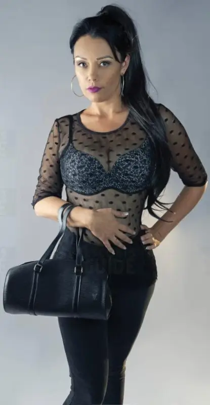 Carolina ??Colombian Sexi, Mature 
