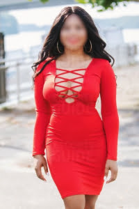 Zoe Red Independent Ebony Escort 