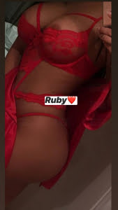 Ruby Queen Sex Show 