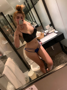 Sexy wild and erotic Kim 