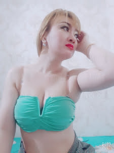 Sexy Jessica  — Kuwait