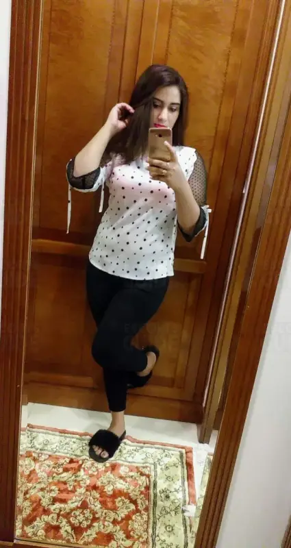 Bharti Indian Girl  — Dubai