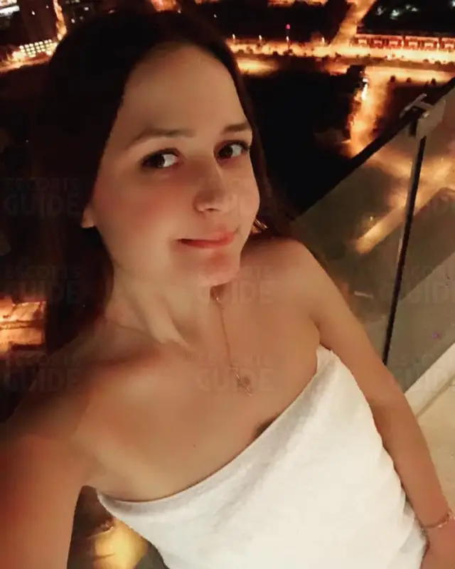 Marii  — Dubai