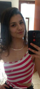  Escortgirl Larissa