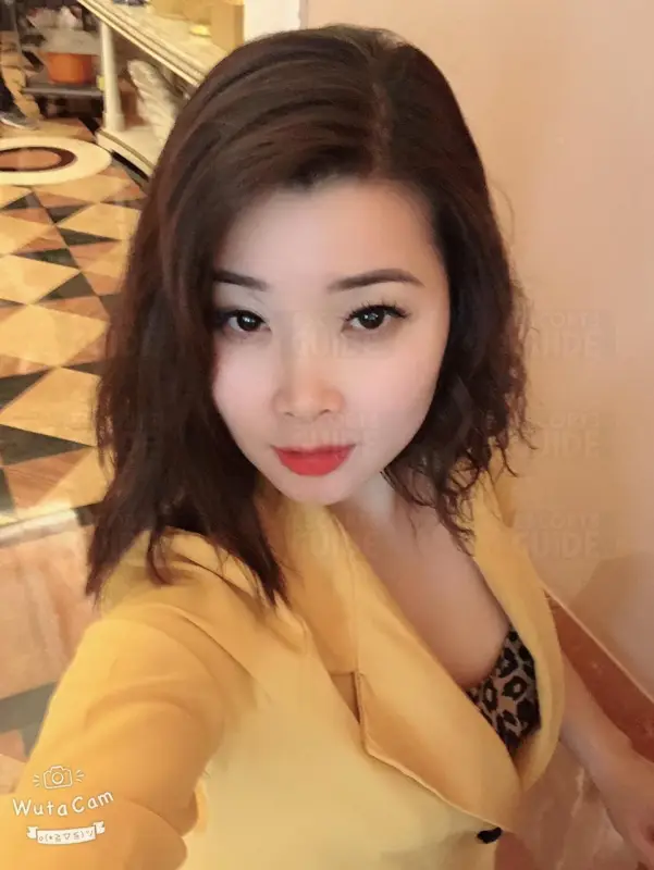 Lucy Sexy in Dubai 