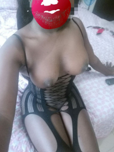  Escortgirl Cony