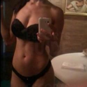  Escortgirl Fernanda Safada