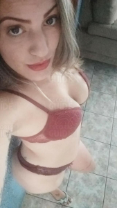  Escortgirl Jeniffer Santos