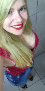  Escortgirl Allana