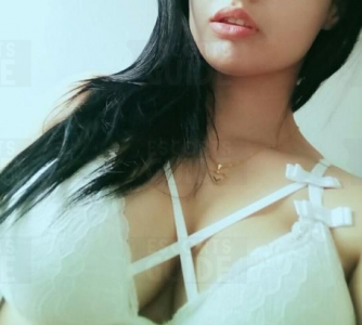  Escortgirl Massagista Linda