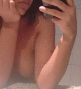  Escortgirl Jasmin