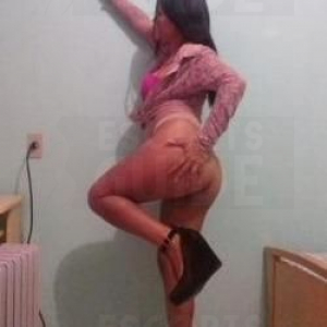  Escortgirl India Thaina