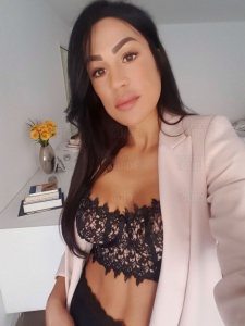  Escortgirl Blue Blue