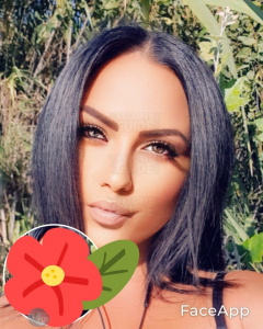 Nicole im new in town
