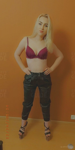 Offre un service complet qui comprend anal