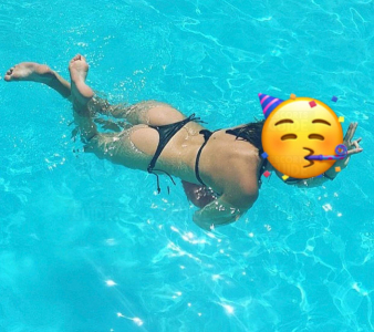 Girl Full Service Anal 