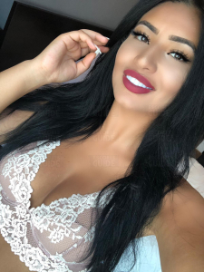 Yasmin Lebanese Natural Breast 