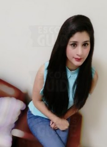 Kaif Pakistani Girl 