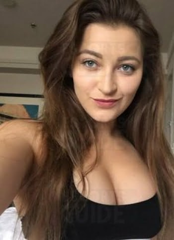 Mia 