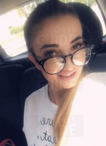 Anita  — Dhabi