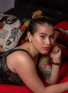 Latina Nicole Sweet 