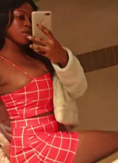 Blackhotsexyrimmer (New in Town) 