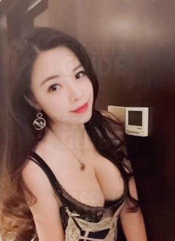 Angela 