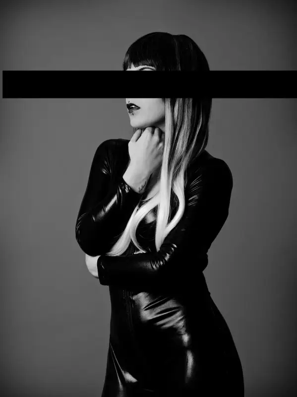 Miss Rena  — Madrid